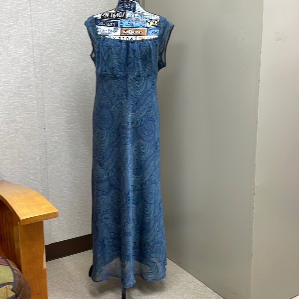Wanted Clothing Company, size 12, blue paisley pattern